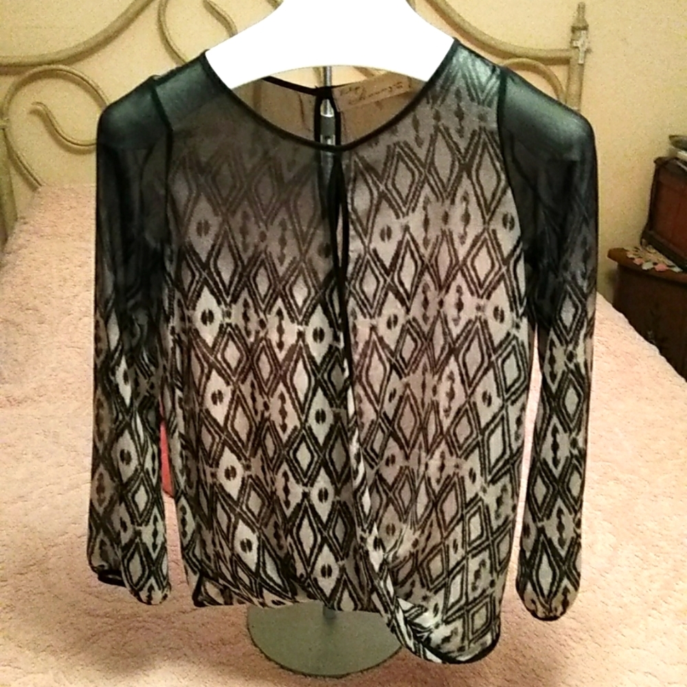 "Vintage Havana" Sheer Wrap Topper
